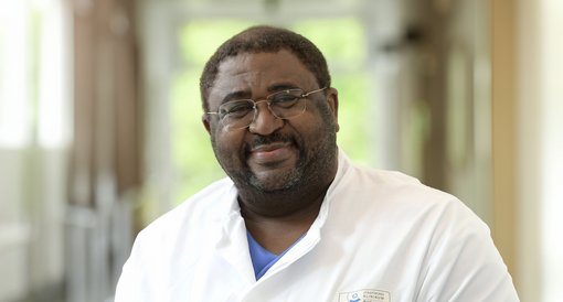 Dr. med. Emmanuel Charles Alain Ngomo