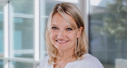  Dr. Manuela Seifert 